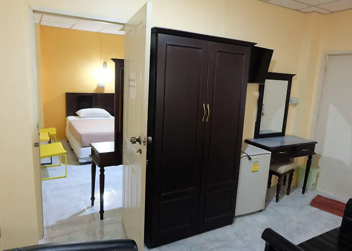 Sananwan Palace Hotel 2*