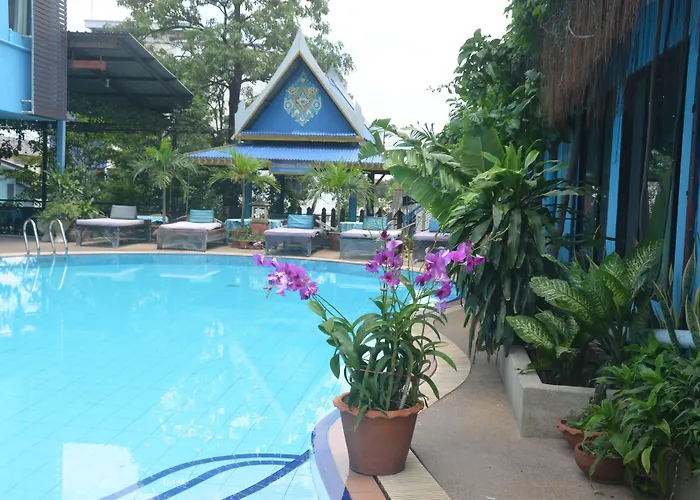 Hotel Sananwan Palace