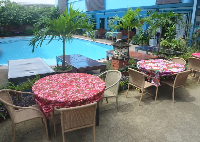 Sananwan Palace 2*