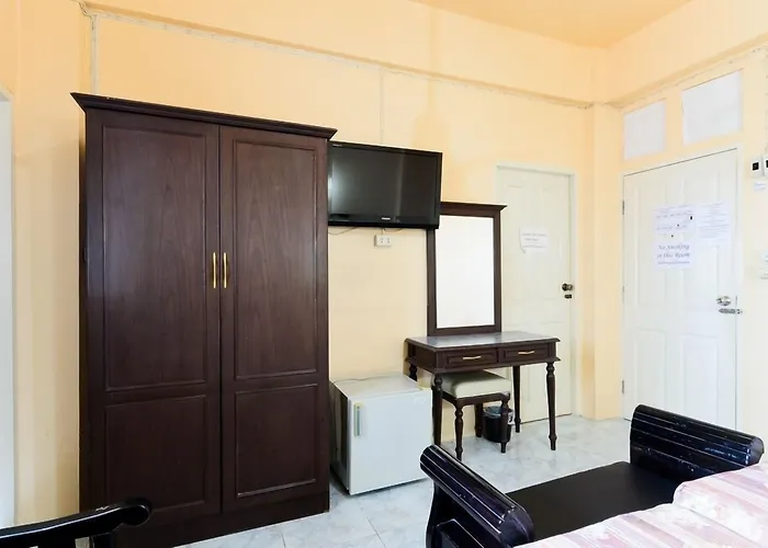 Hotel Sananwan Palace